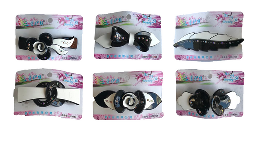 Plastic Hair Clip Black and White 9 cm Assorted Designs 4134 (Parcel Rate)