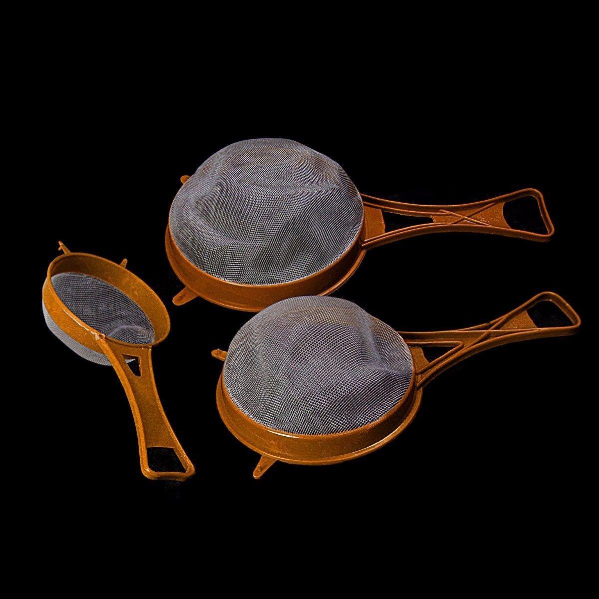 3 In Pack Sieve Drainer In Assorted Colours Strainers Kitchen 3110 (Parcel Rate)