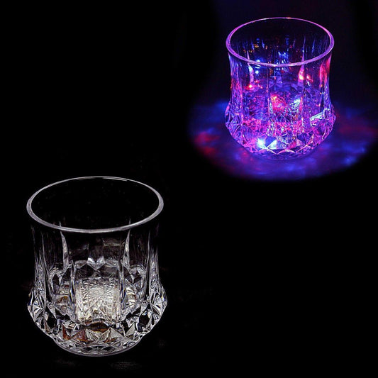 LED INDUCTIVE RAINBOW COLOUR CUP INCLUDES BATTERIES    4324 (Parcel Rate)