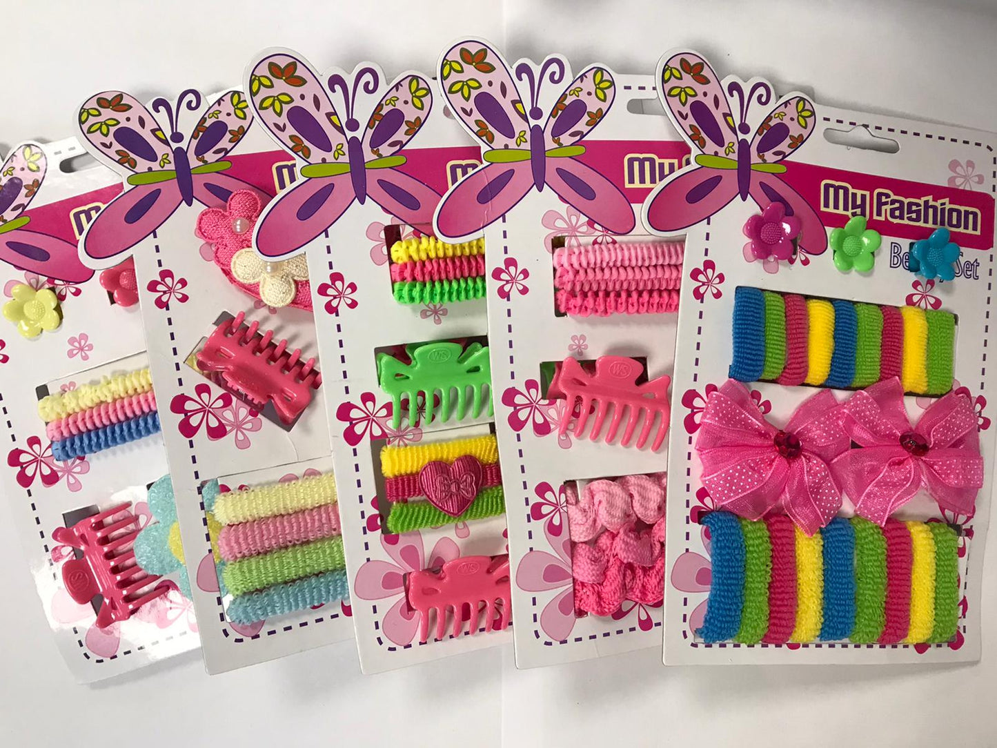 Assorted Pink Hair Accessories Ties Clips Bobbles Assorted Designs and Colours 0495 (Parcel Rate)