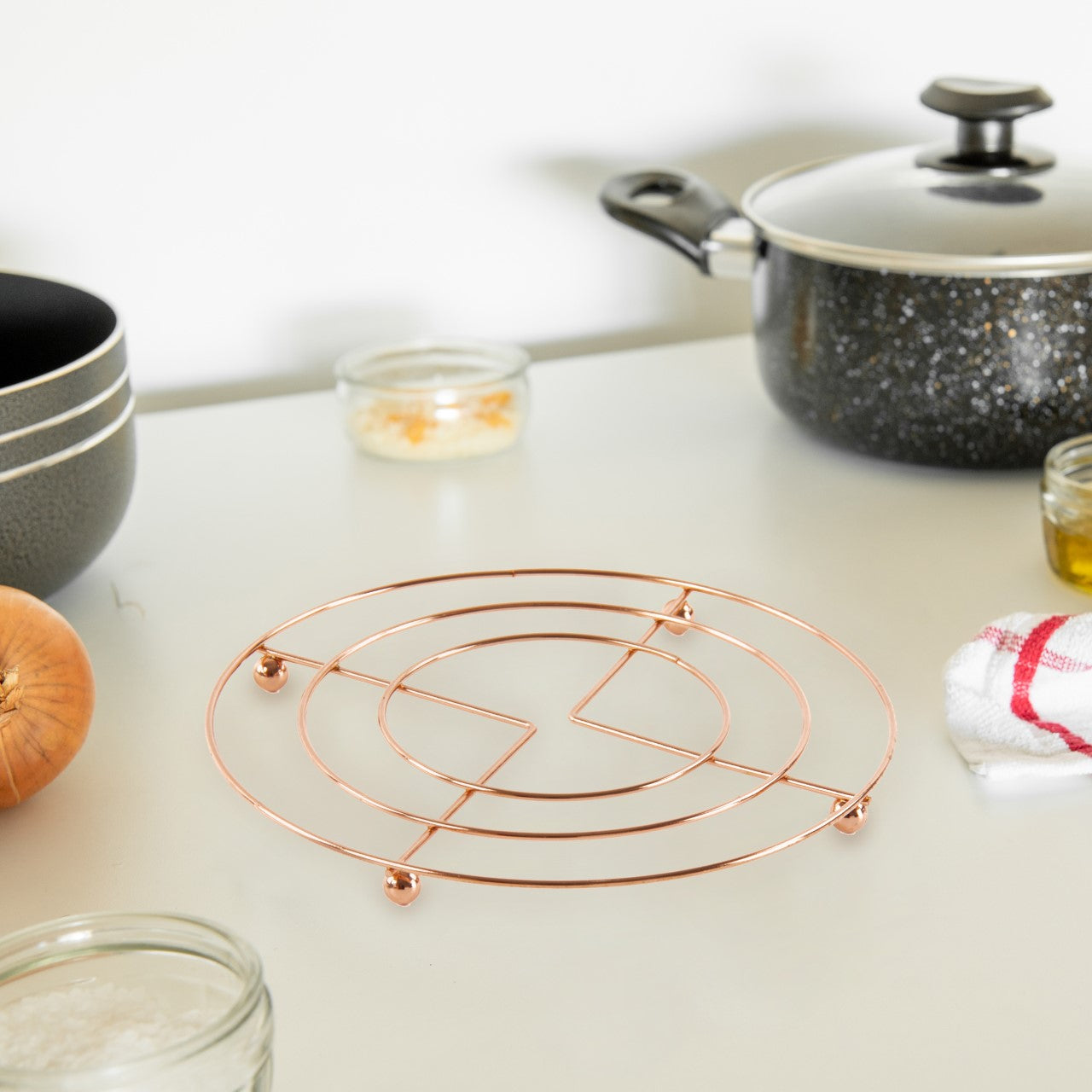 Durane Chrome Trivet Round Copper Colour 18cm 8150 (Parcel Rate)